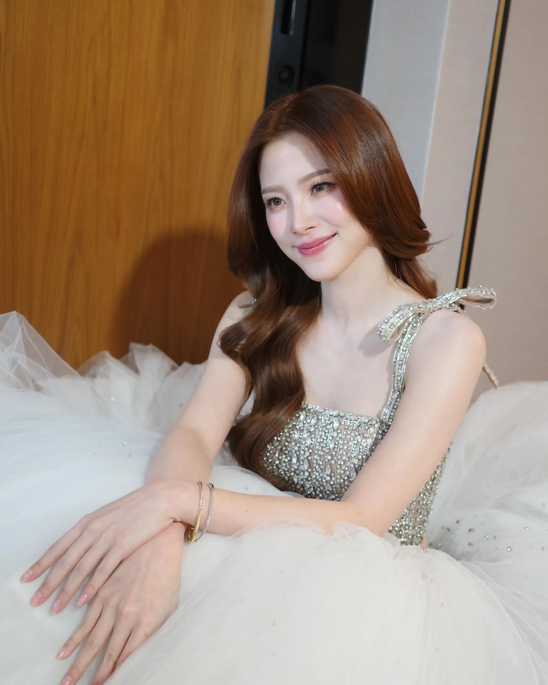 ใบเฟิร์น พิมพ์ชนก รับรางวัลที่จีน