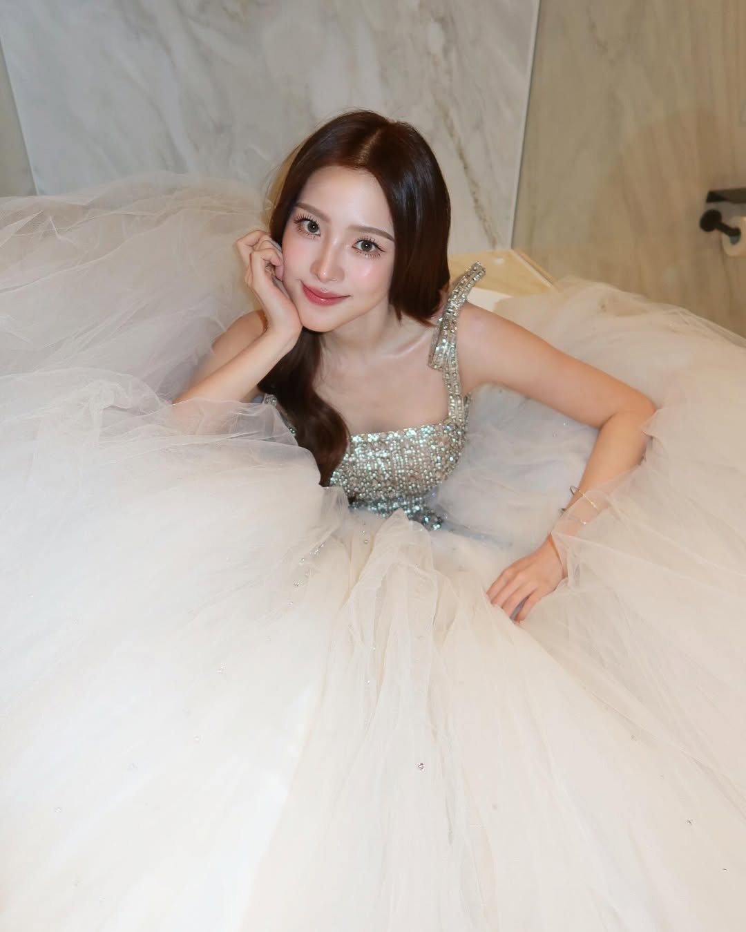 ใบเฟิร์น พิมพ์ชนก รับรางวัลที่จีน