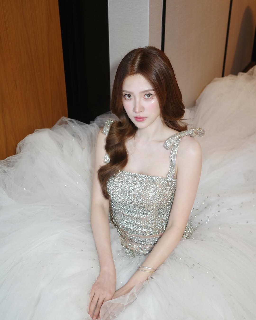 ใบเฟิร์น พิมพ์ชนก รับรางวัลที่จีน