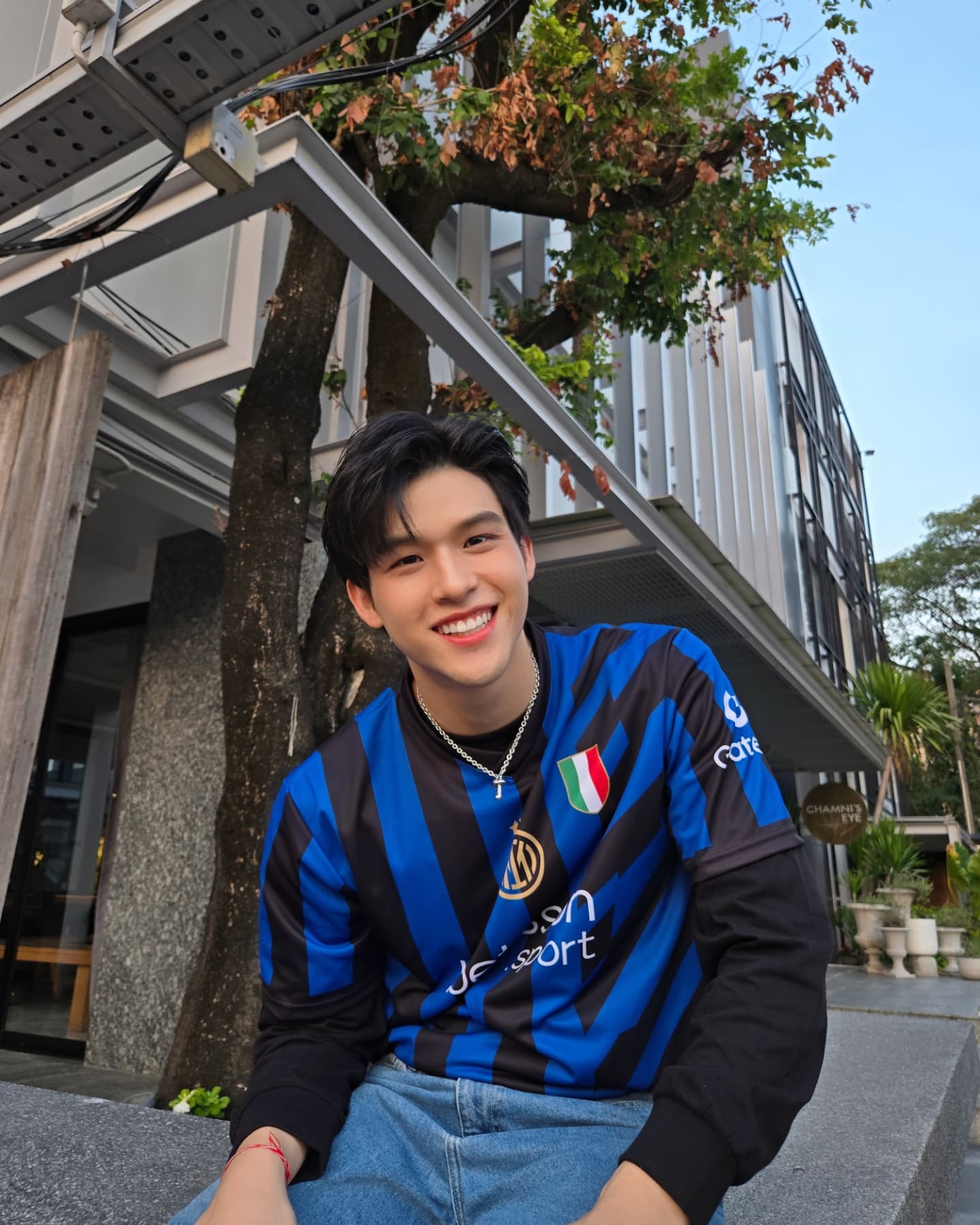 สกาย-นานิ อวดเสื้อบอล