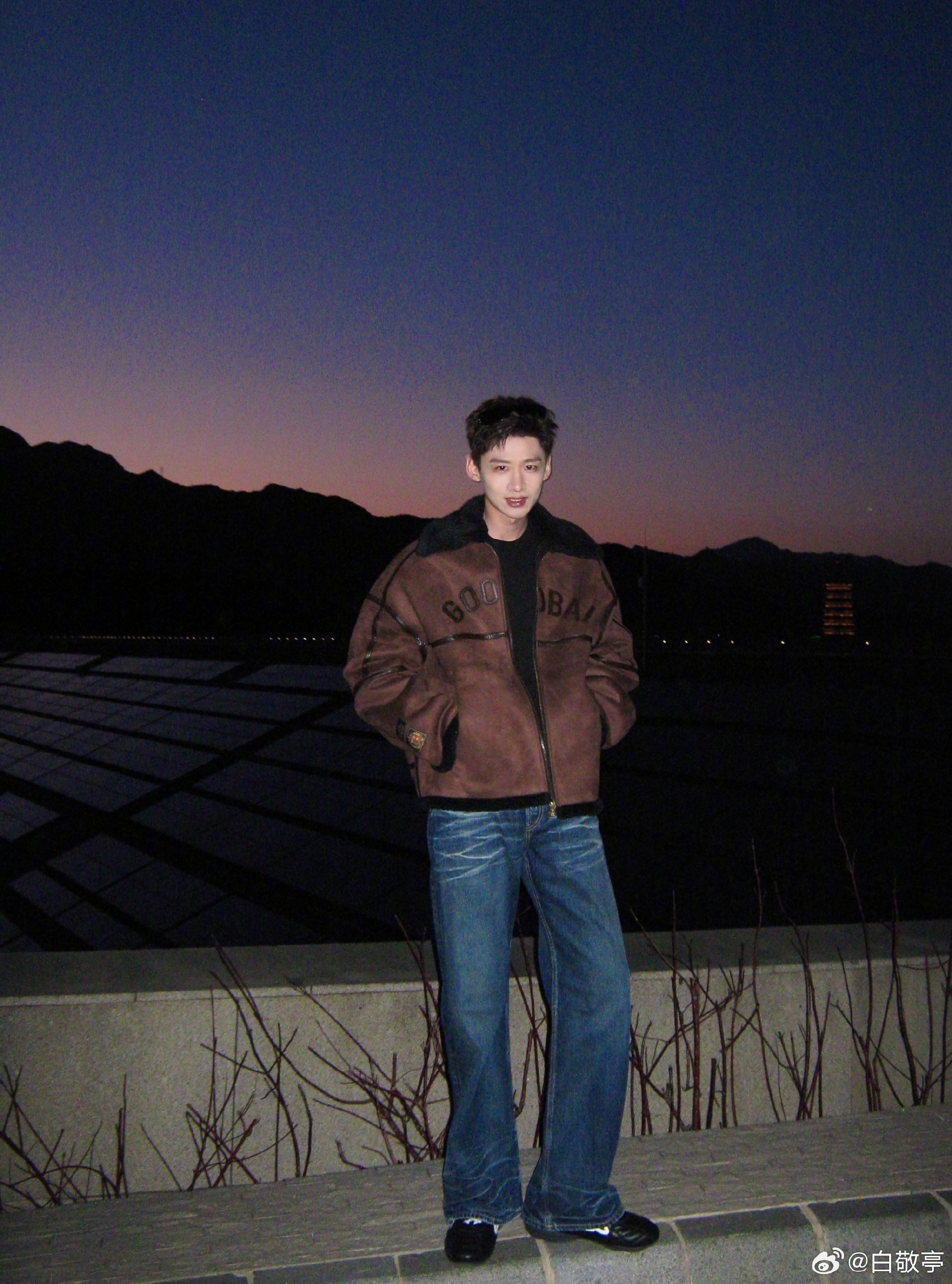 ประวัติ ไป๋จิ้งถิง (Bai Jing Ting)