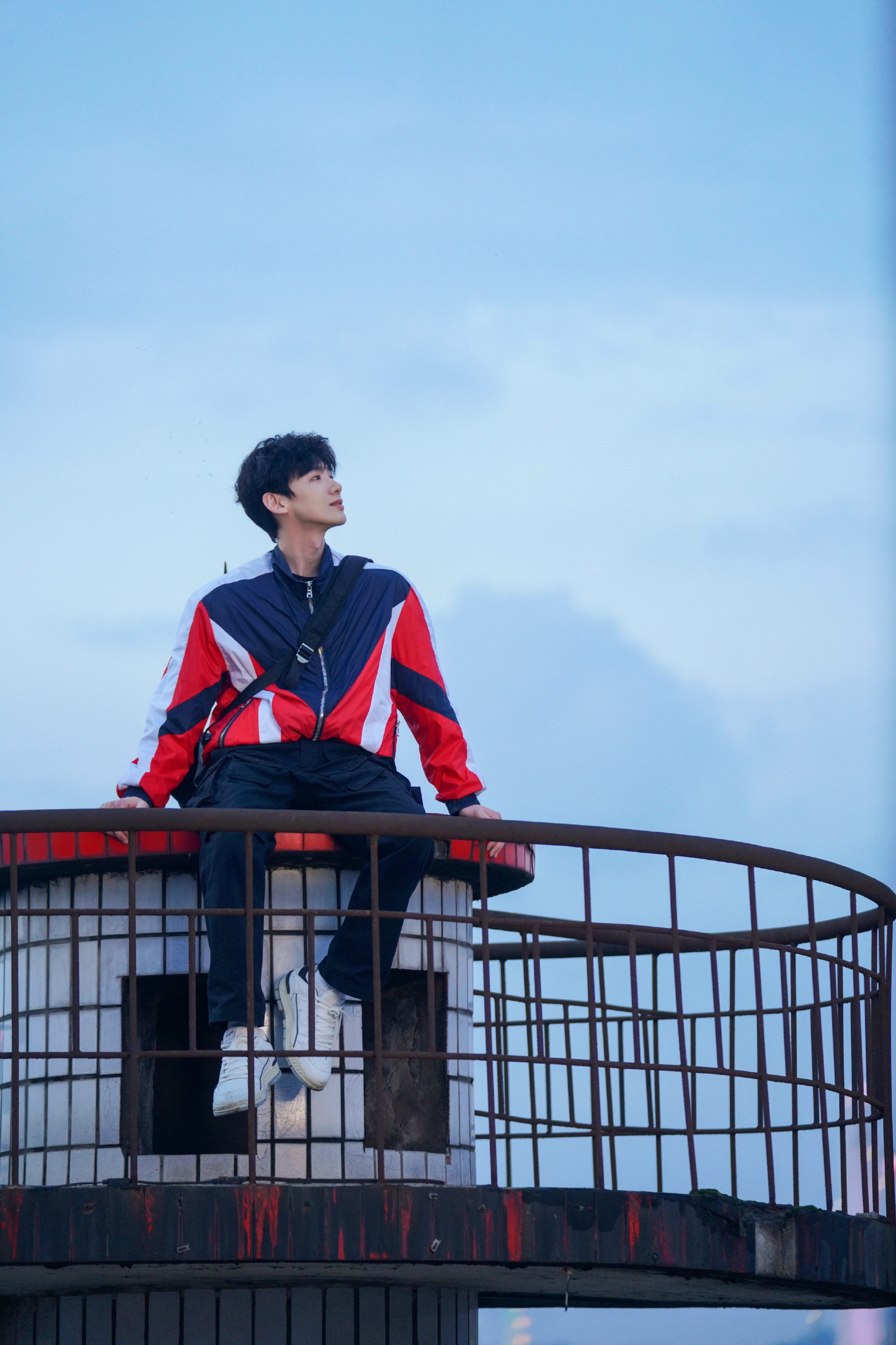 ประวัติ ไป๋จิ้งถิง (Bai Jing Ting)