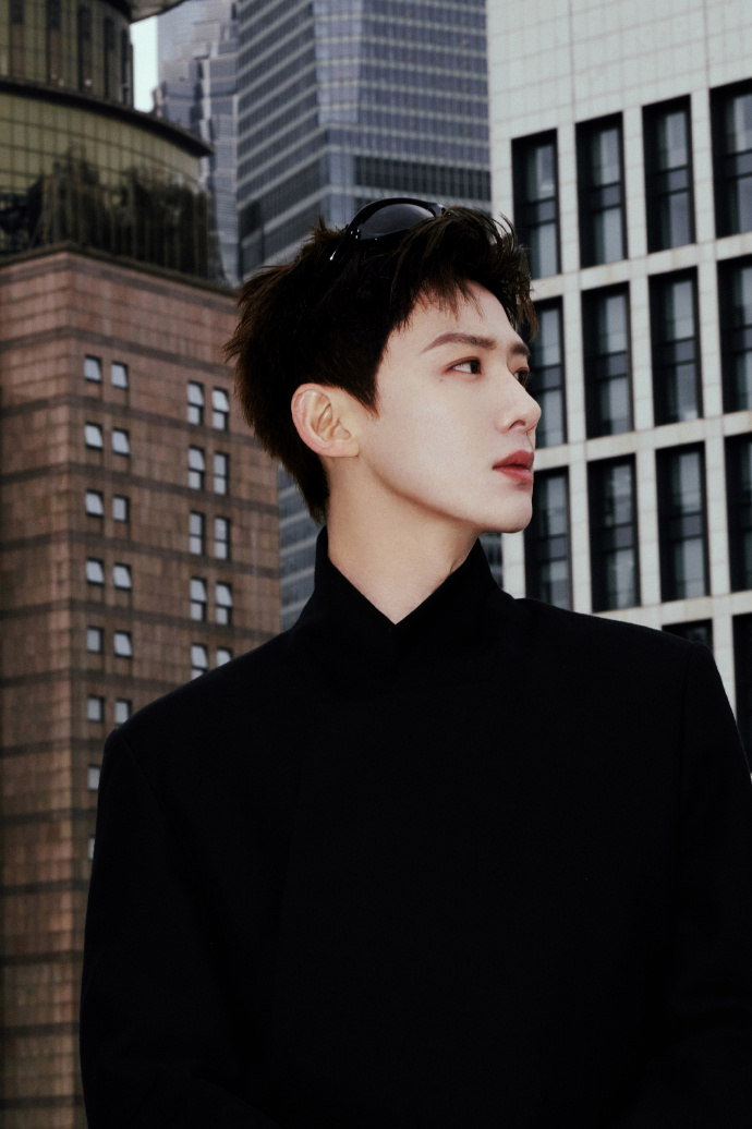 ประวัติ ไป๋จิ้งถิง (Bai Jing Ting)