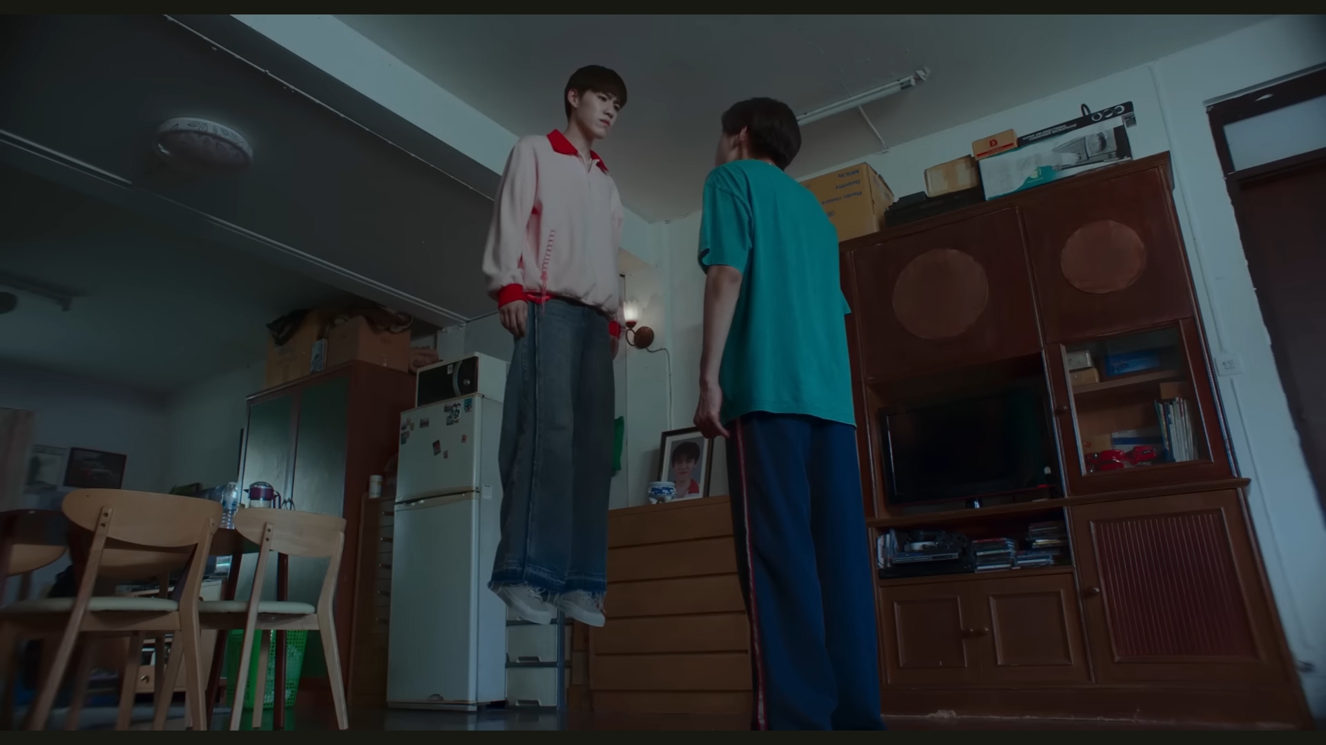 ตัวอย่าง ซองแดงแต่งผี