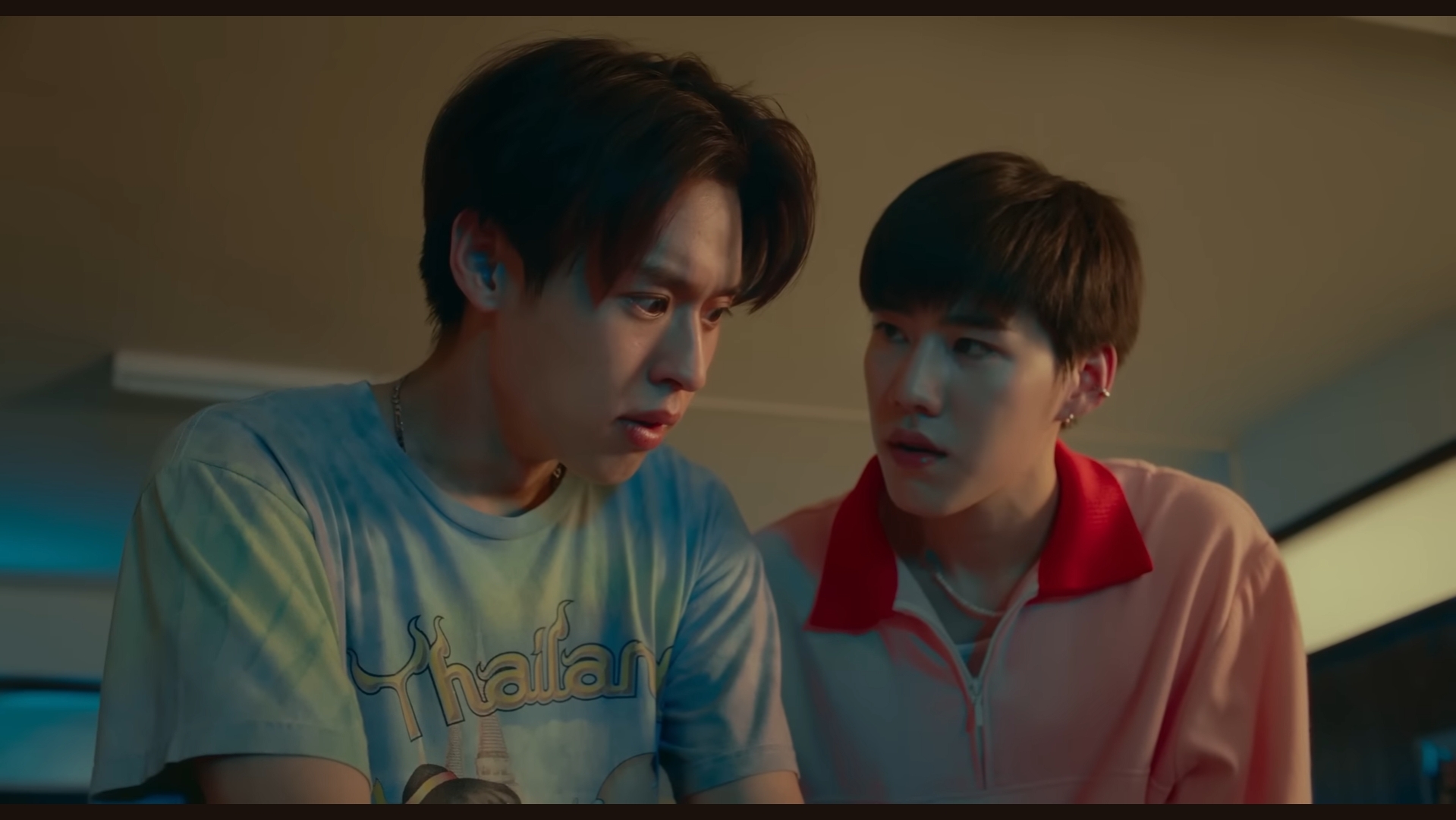 ตัวอย่าง ซองแดงแต่งผี