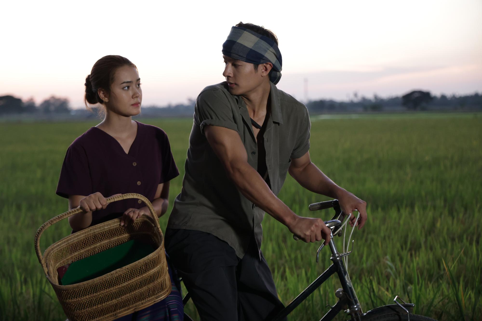 อีบัวกับไอ้ขวัญ