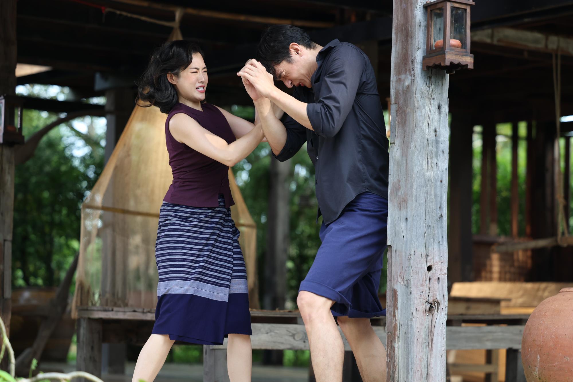 อีบัวกับไอ้ขวัญ ep.2