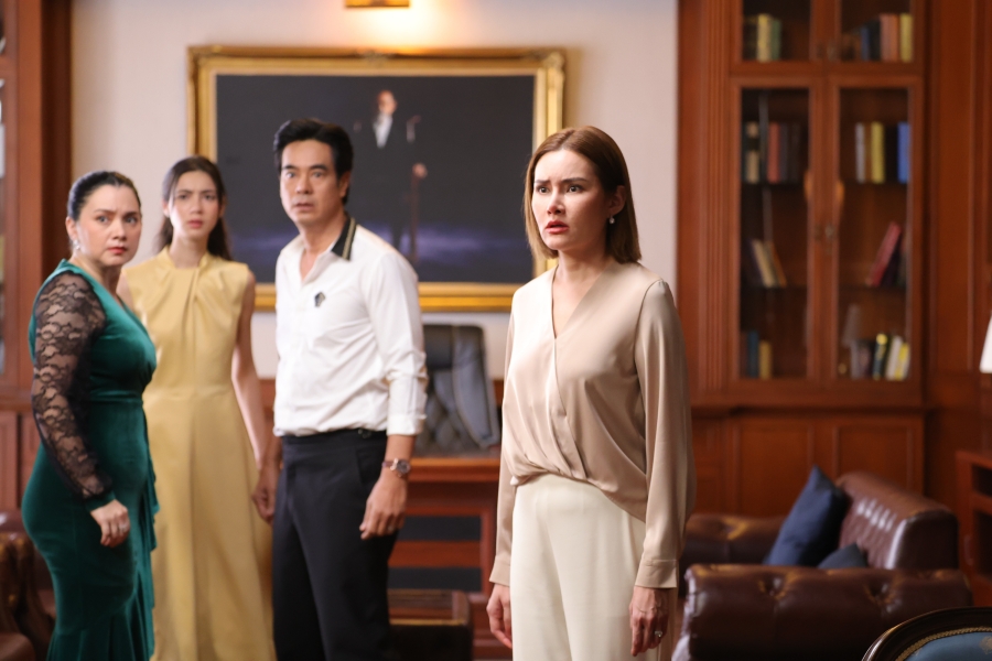 สายรักสายเลือด Game of Succession