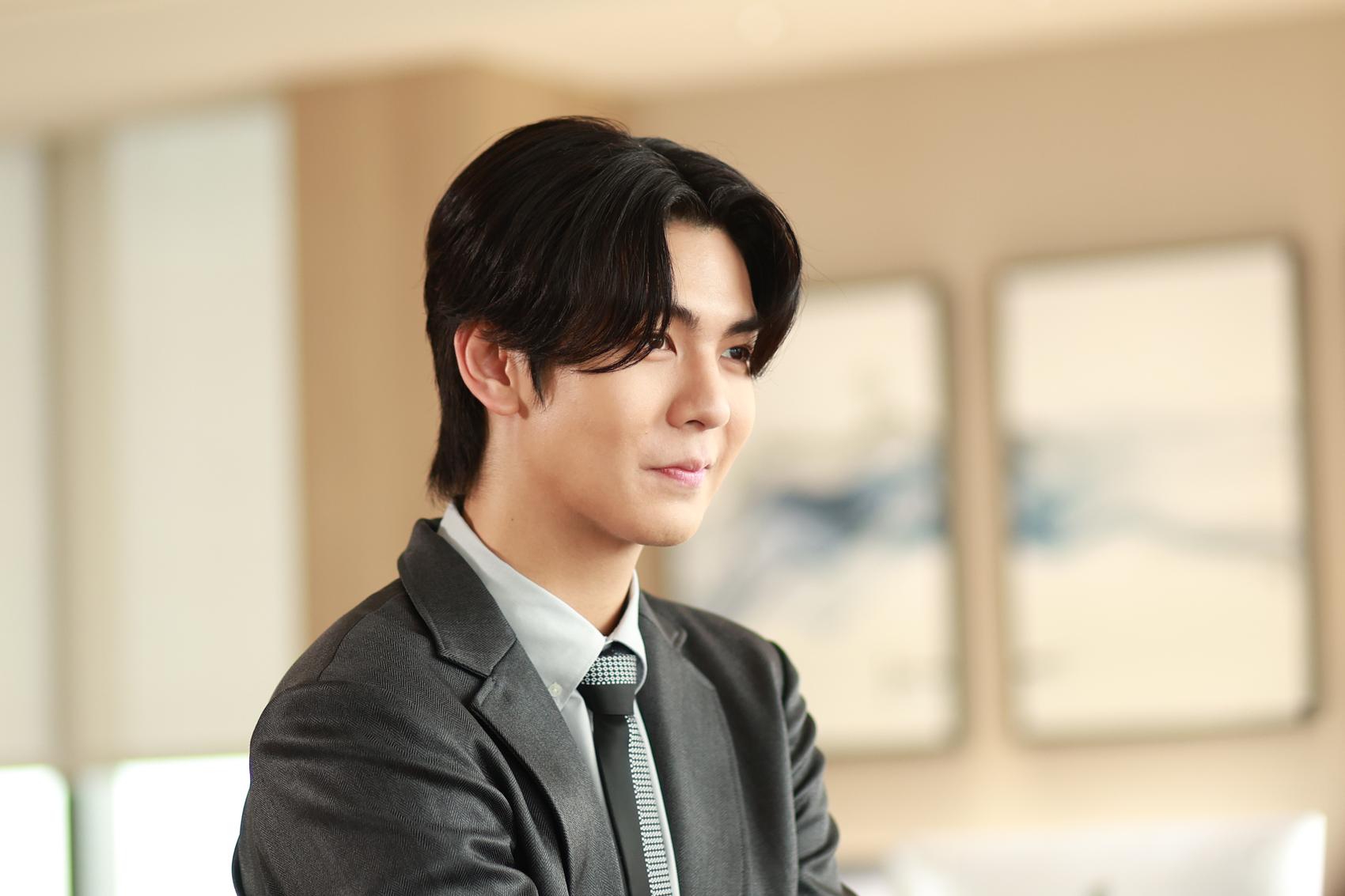 ริว วชิรวิชญ์ เมื่อตะวันลับฟ้า 