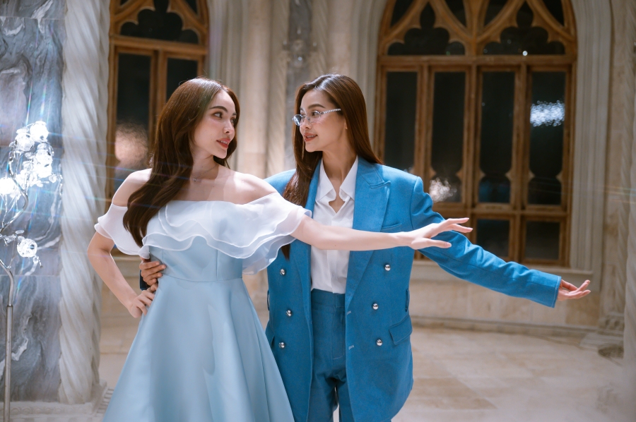 นทีร้อยเล่ห์ อิงฟ้า-ชาล็อต