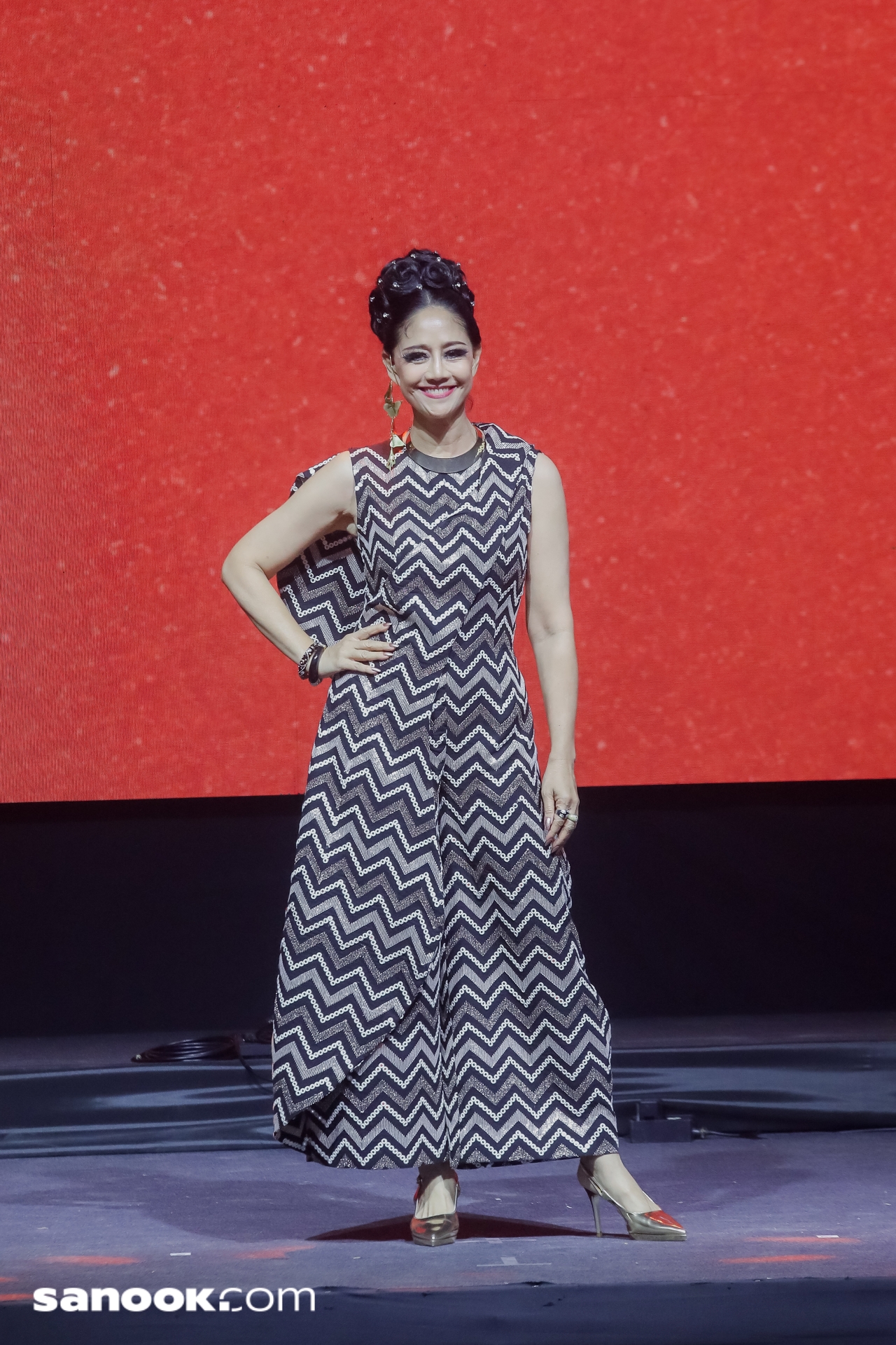 เปิดตัว 