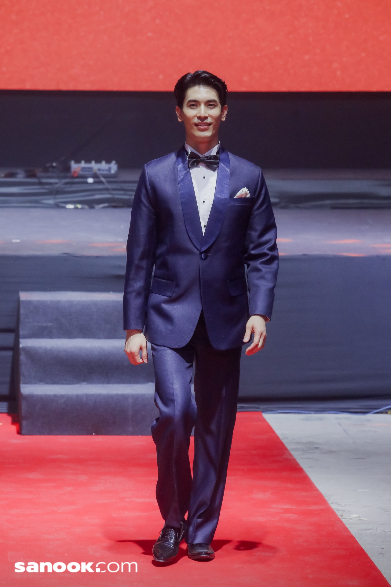 เปิดตัว 