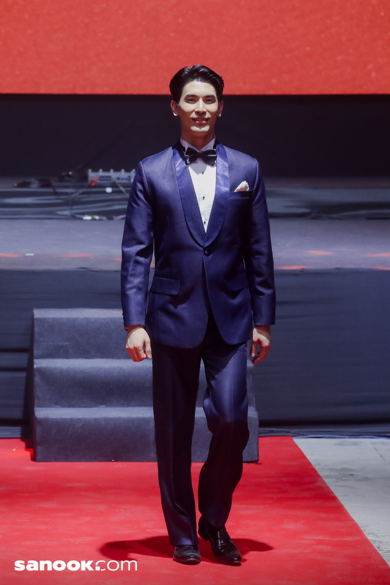 เปิดตัว 