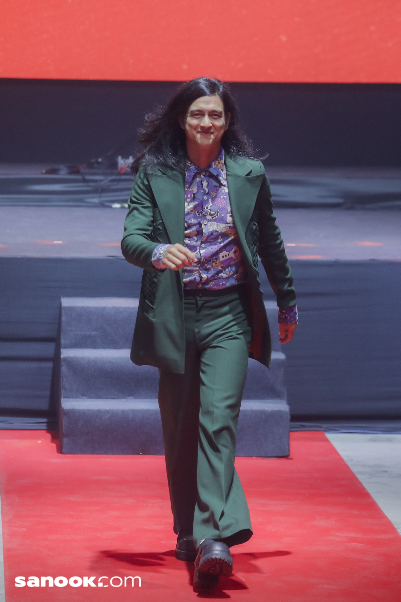 เปิดตัว 