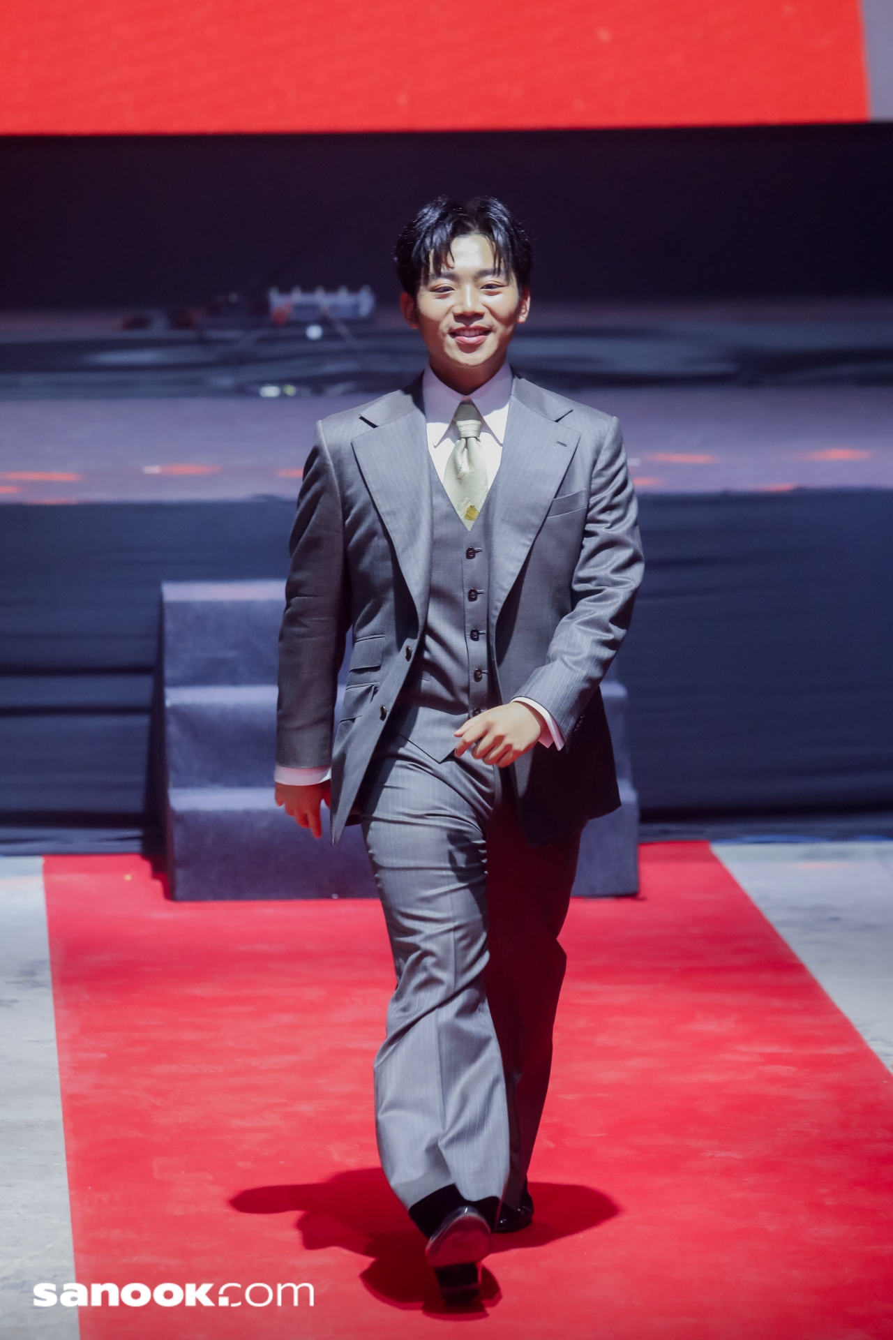 เปิดตัว 