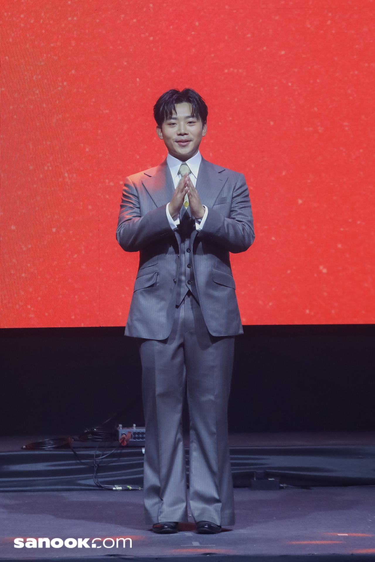 เปิดตัว 