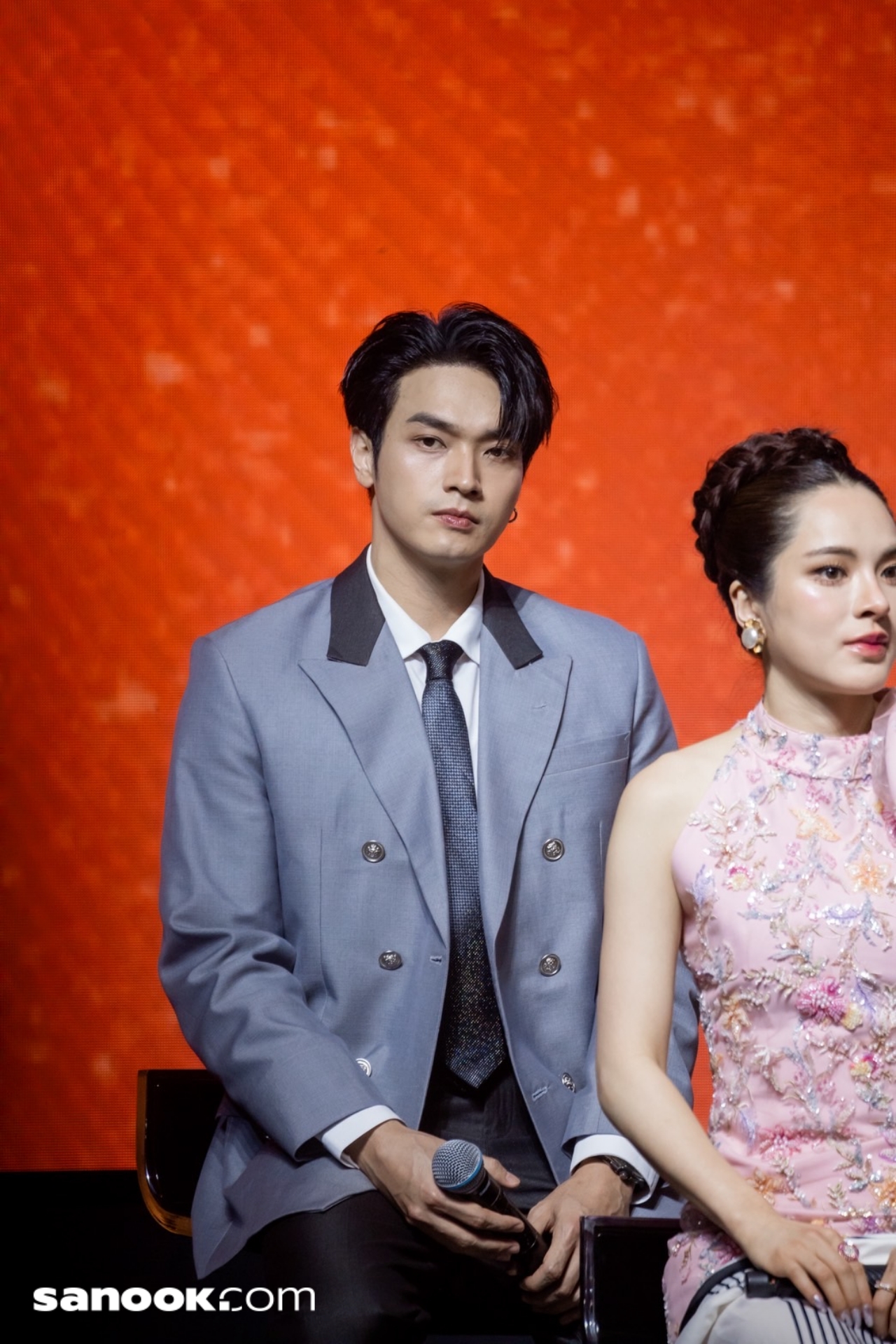 เปิดตัว 