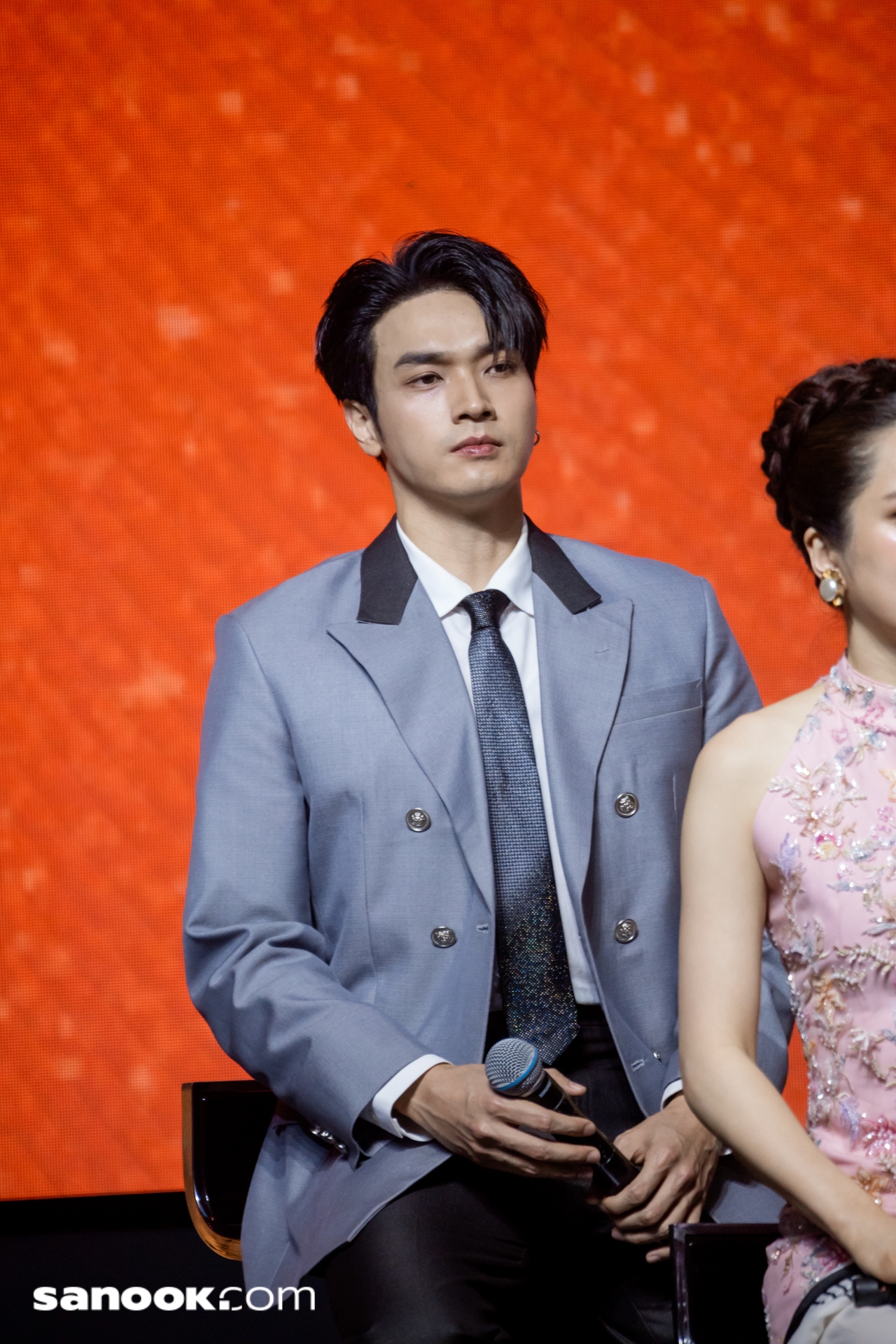 เปิดตัว 