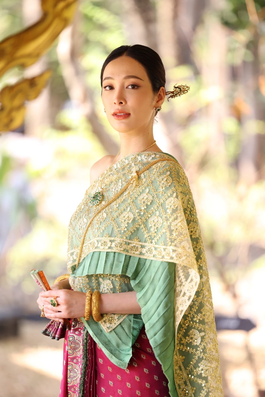 เรื่องย่อ ใจขังเจ้า