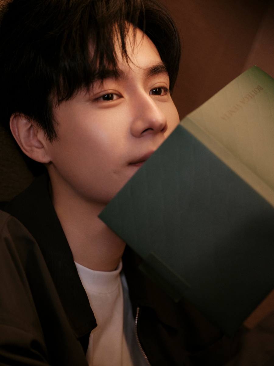 ประวัติ หูอี้เทียน Hu Yi Tian 