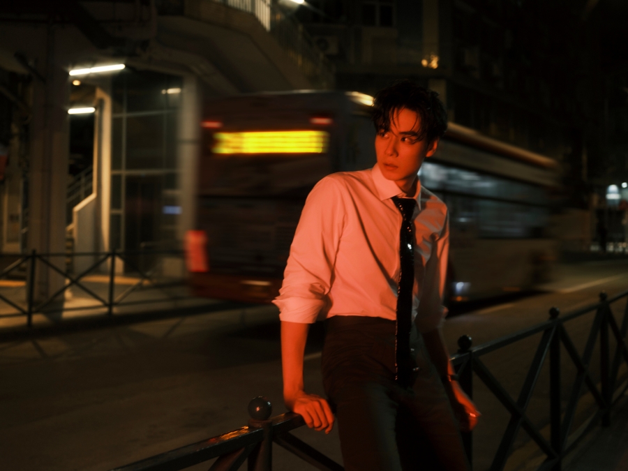 ประวัติ หูอี้เทียน Hu Yi Tian 