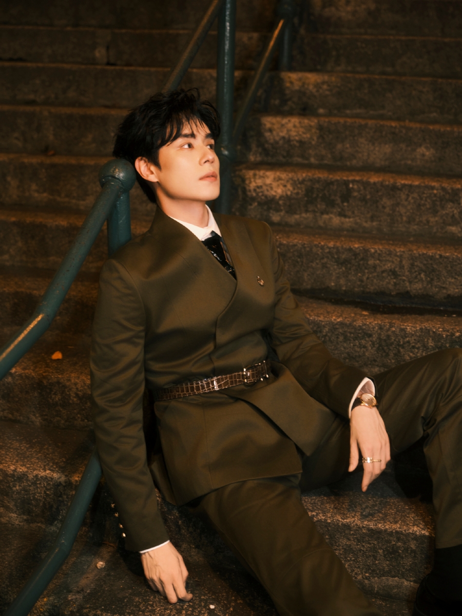 ประวัติ หูอี้เทียน Hu Yi Tian 