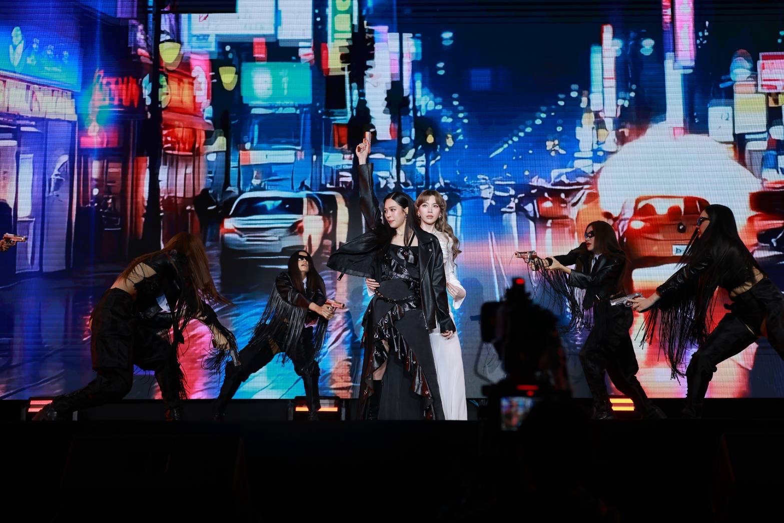 หลิง-ออม แฟนมีตติ้ง Only You, Only Us Only Now Fan Meet