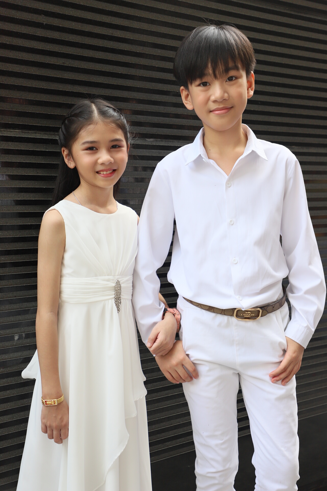 Decalcomania ทวิญ ร่างฉัน วิญญาณเธอ