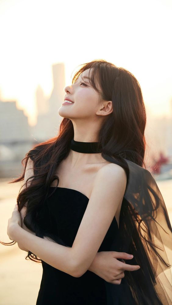 จ้าวลู่ซือ ดราม่าต้นสังกัด