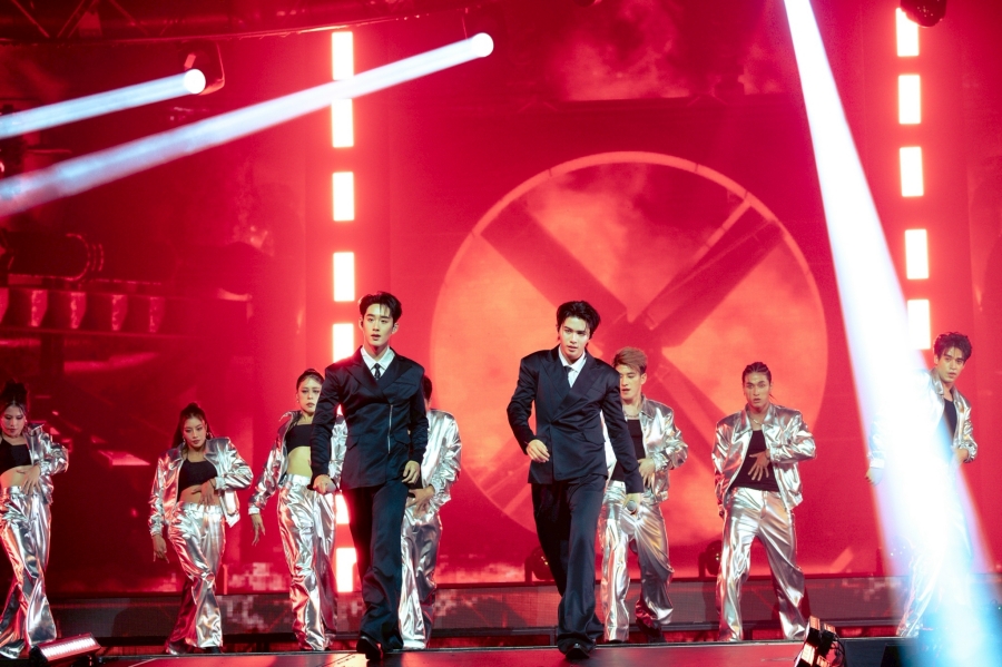 William Est WE Magnetic FANCON