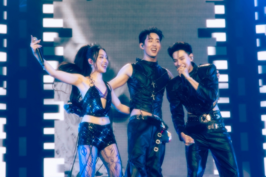 William Est WE Magnetic FANCON