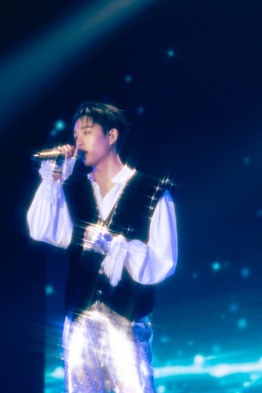 William Est WE Magnetic FANCON