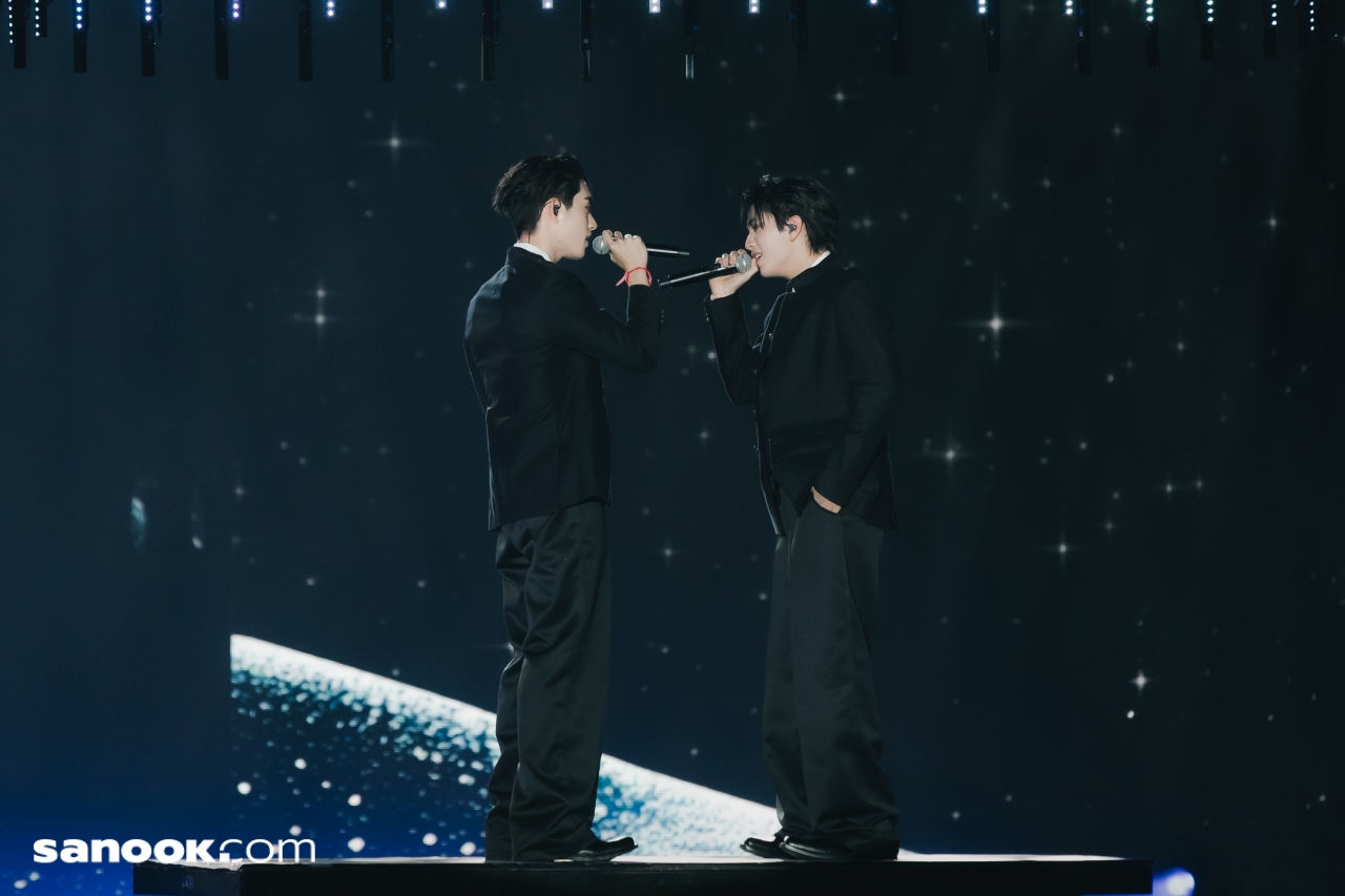 William Est WE Magnetic FANCON