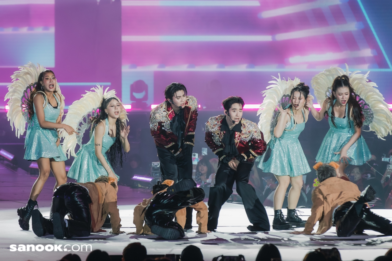 William Est WE Magnetic FANCON