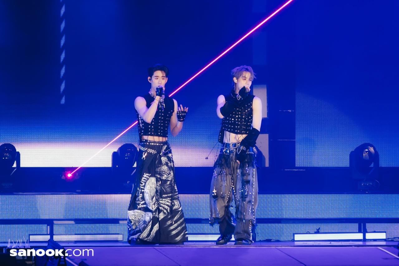 William Est WE Magnetic FANCON