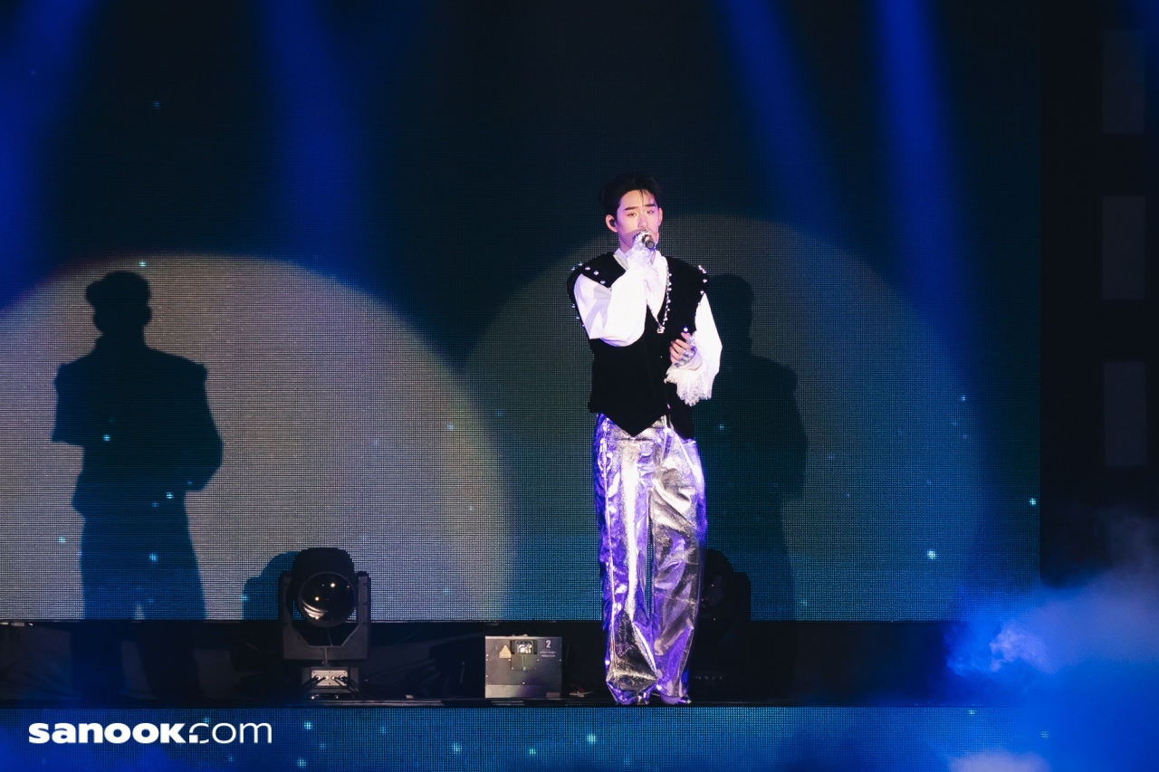 William Est WE Magnetic FANCON