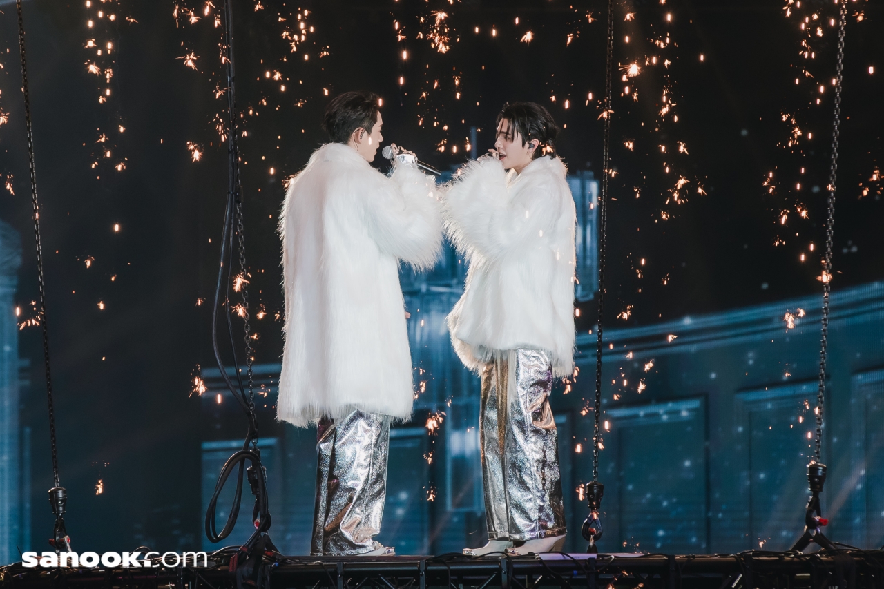 William Est WE Magnetic FANCON