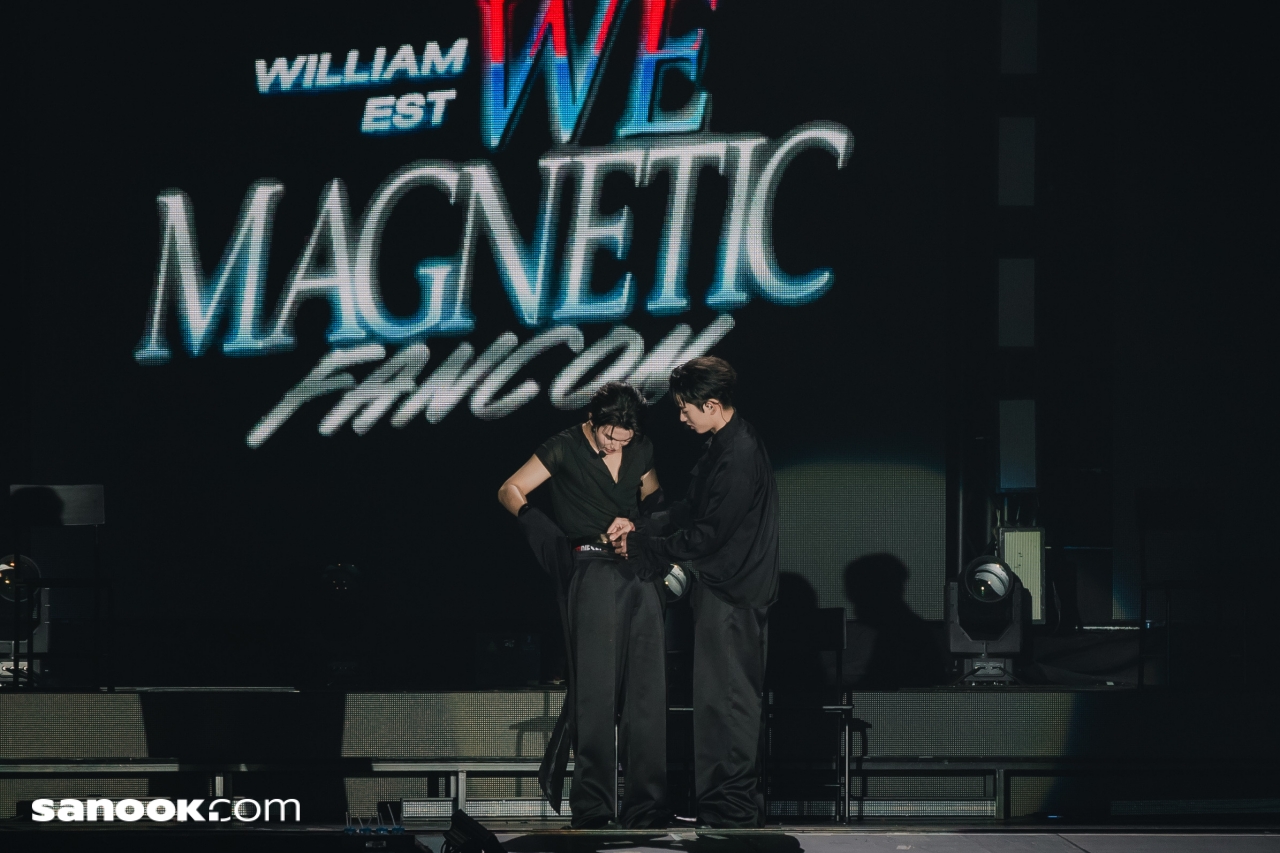 William Est WE Magnetic FANCON