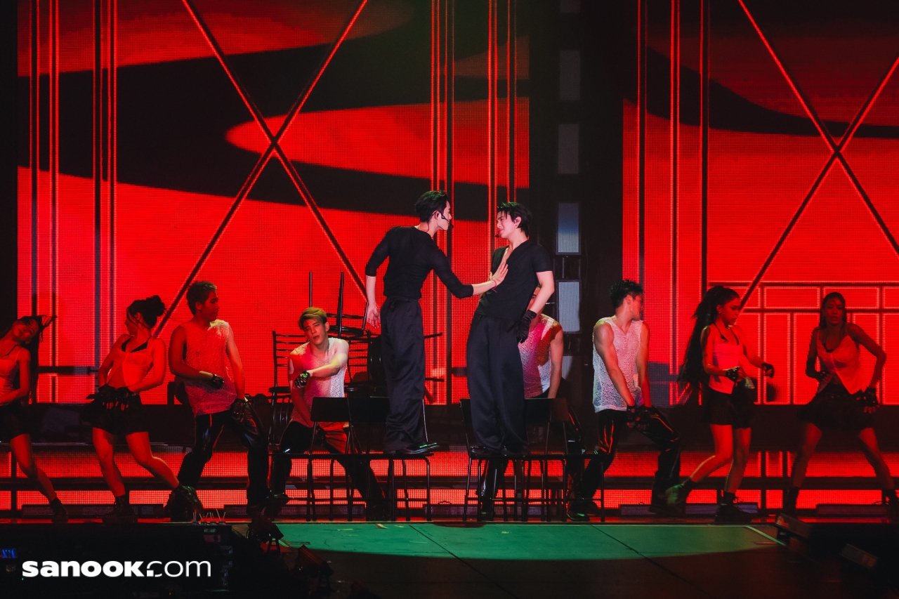 William Est WE Magnetic FANCON