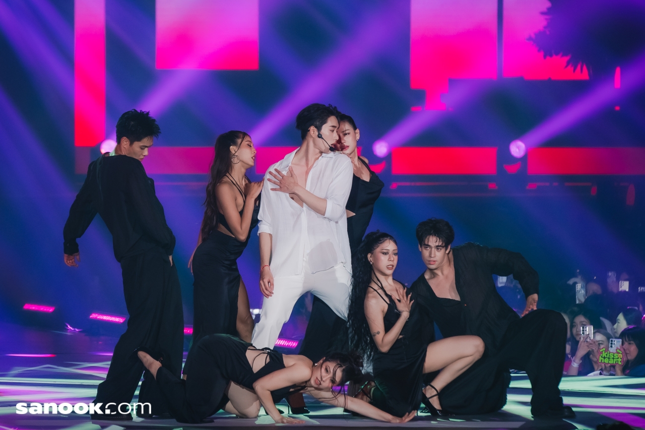 William Est WE Magnetic FANCON