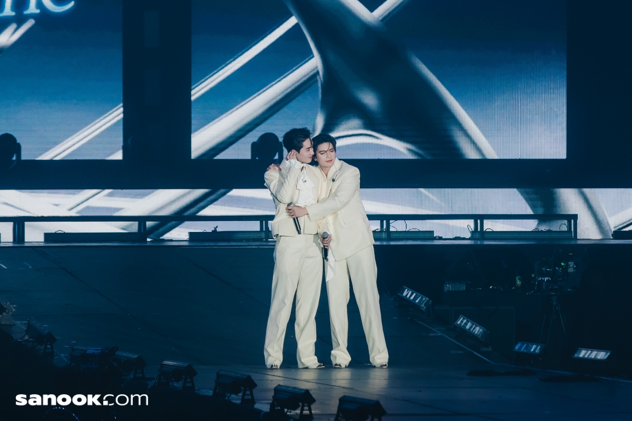 William Est WE Magnetic FANCON