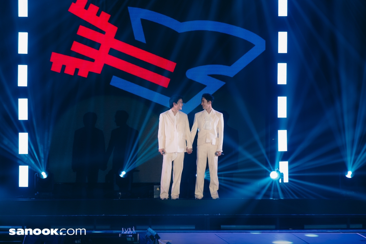 William Est WE Magnetic FANCON