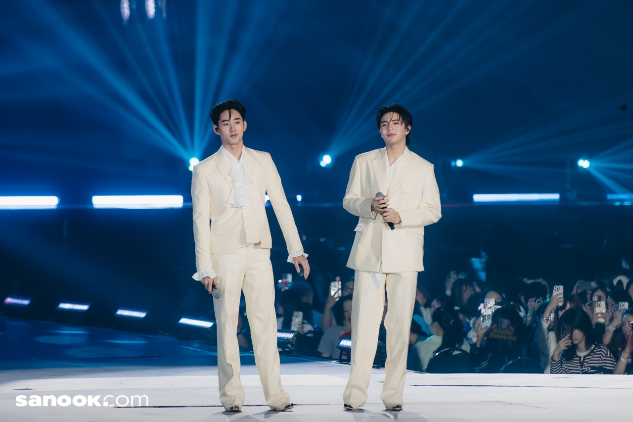 William Est WE Magnetic FANCON