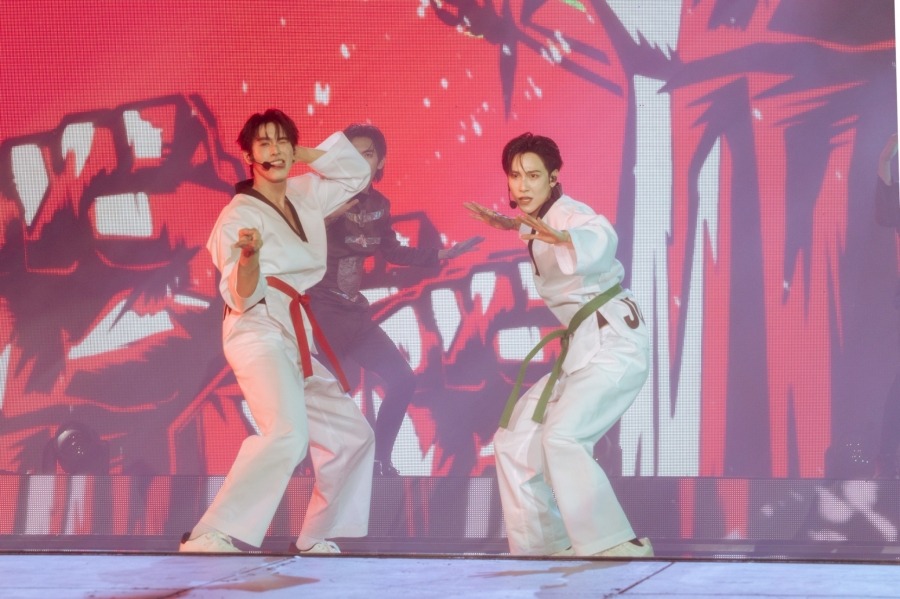 Junior Mark ShineRise FANCON