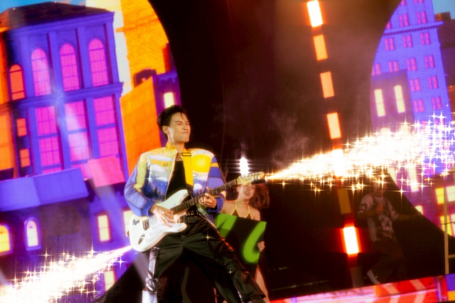 Junior Mark ShineRise FANCON