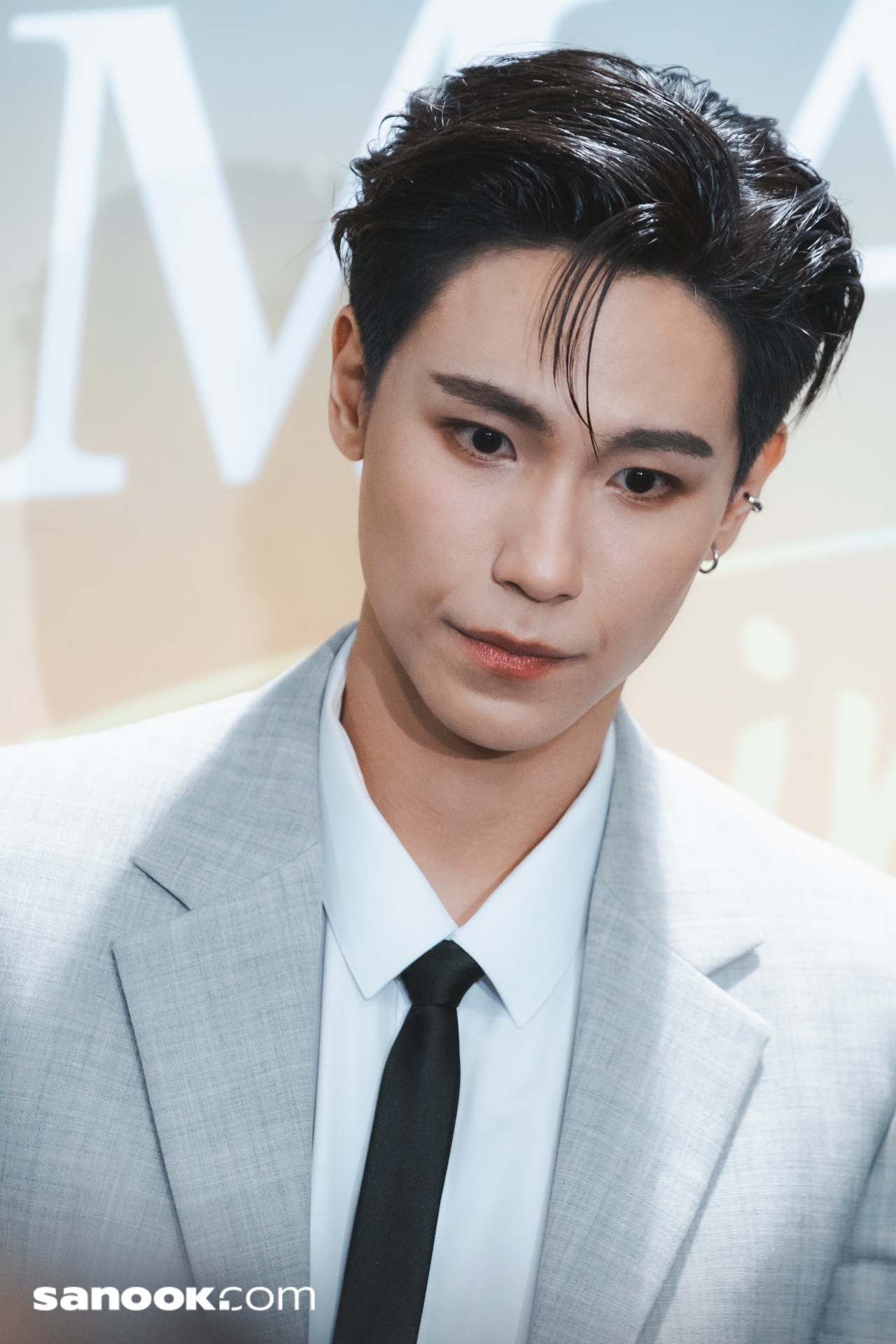 Junior Mark ShineRise FANCON