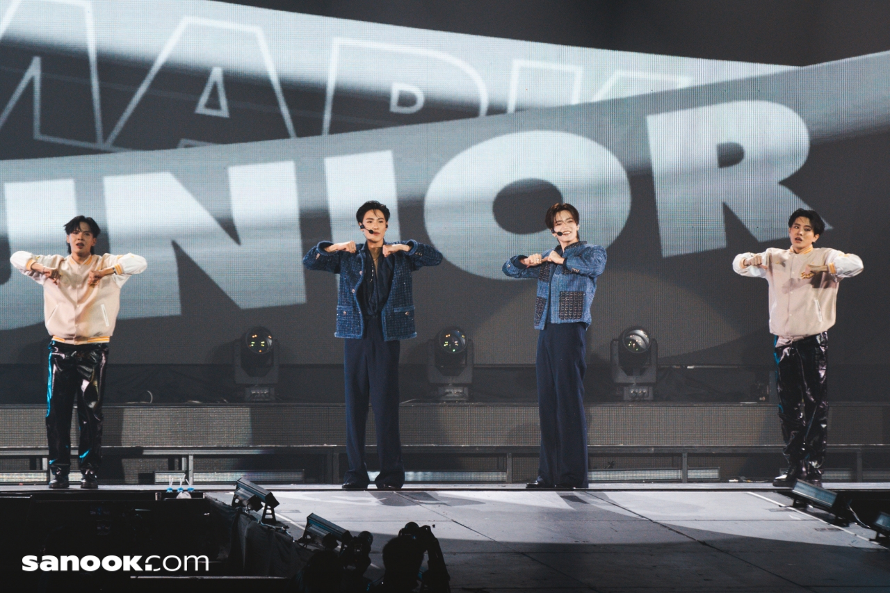 Junior Mark ShineRise FANCON