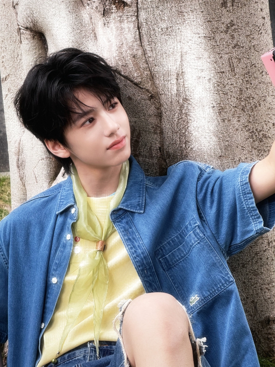 ประวัติ หลินจื่อเย่ (Lin Zi Ye)