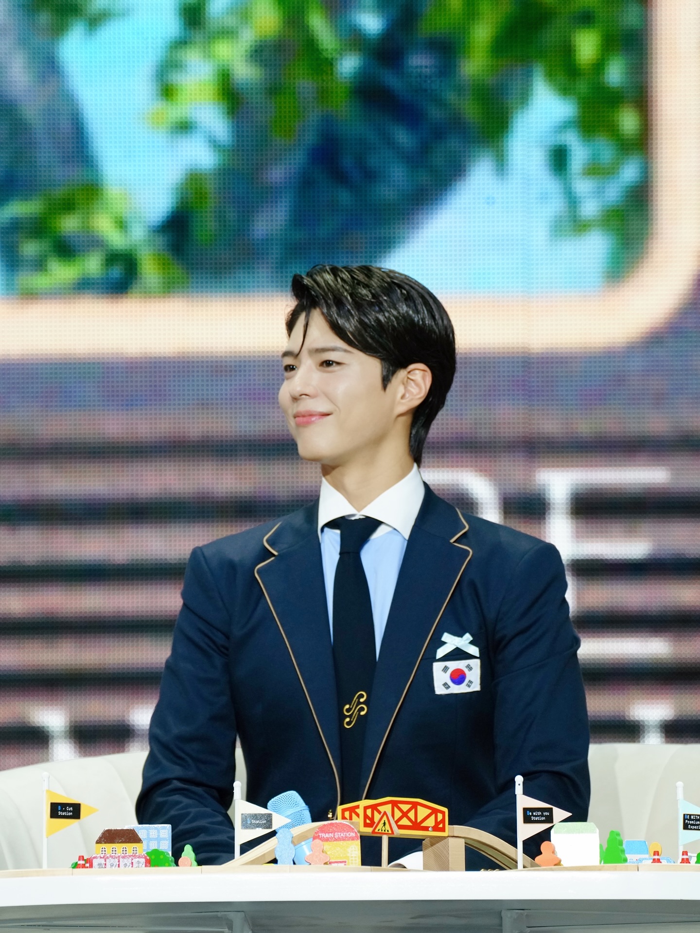 พัคโบกอมอบอุ่นเกินต้าน! เขียนการ์ดภาษาไทยมอบให้ “โอปอล์” เองกับมือ