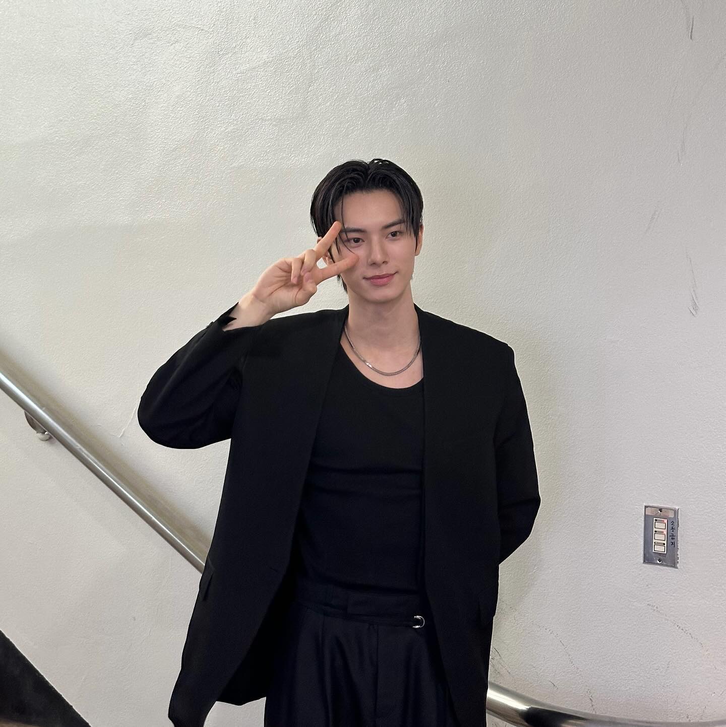 ทำความรู้จัก “อีแชมิน” พระเอกดาวรุ่งเกาหลี